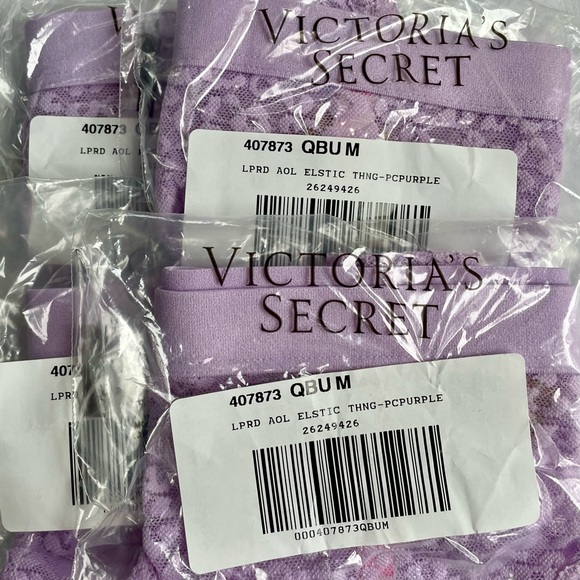 Victoria's Secret PINK Lot of 4 M Wear Everywhere Lace Thong Panty Panties - Picture 6 of 6